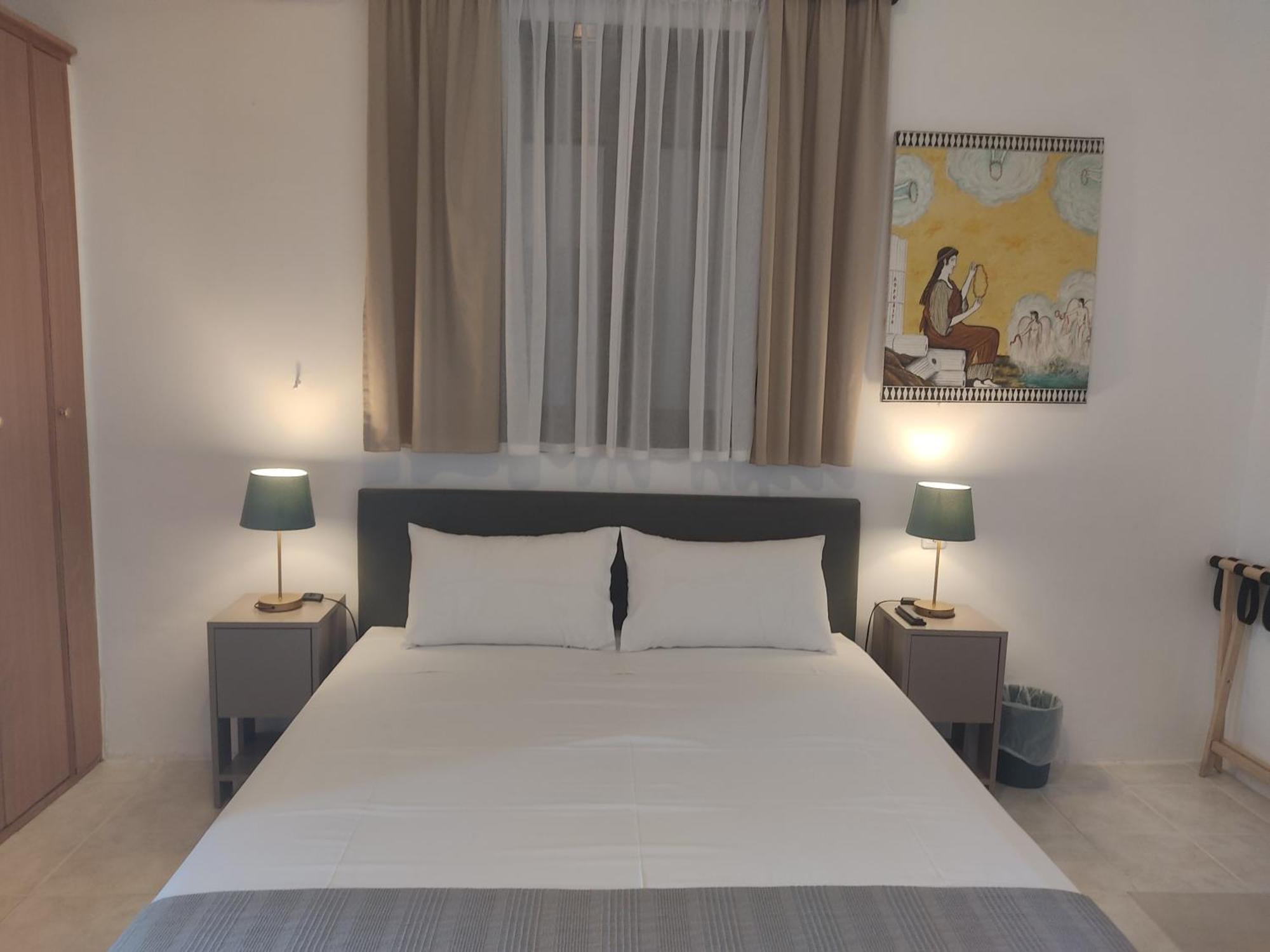 Hotel Xenonas Κithαiron Vília Esterno foto