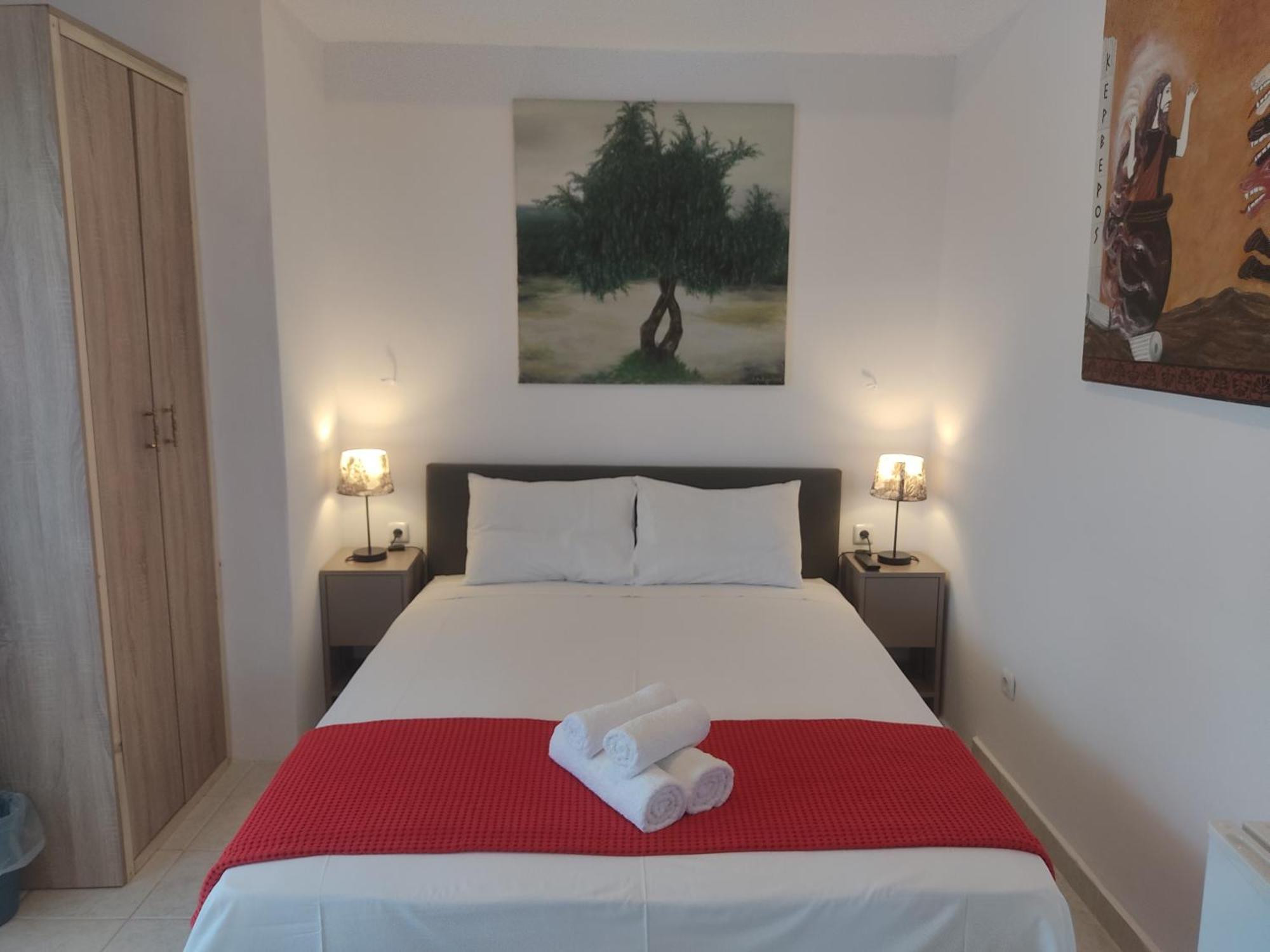 Hotel Xenonas Κithαiron Vília Esterno foto